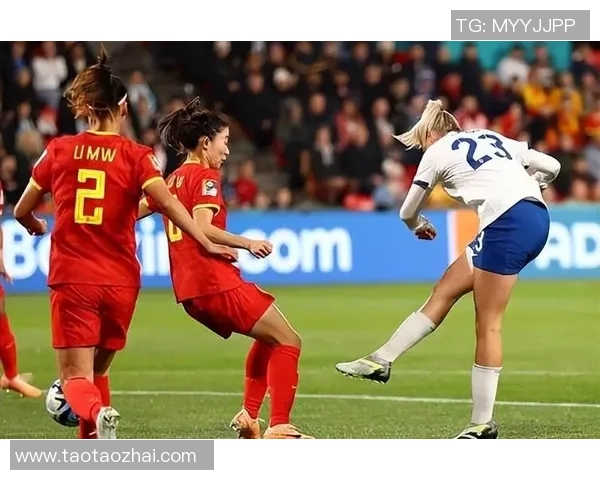 国足迎战英格兰友谊赛展现实力与风采的精彩对决