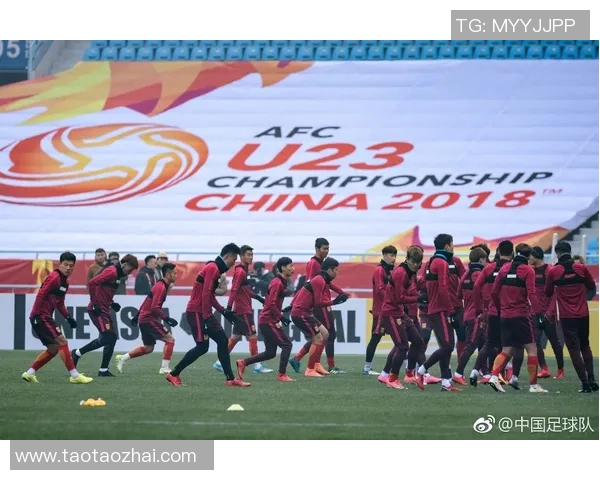 中部海岸水手与西部联的精彩对决展现足球魅力与团队精神