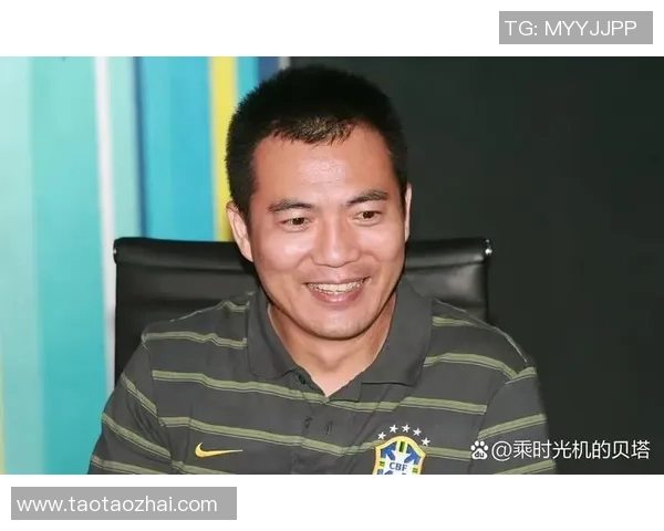 国足对阵韩国黄健翔激情解说引发球迷热议与期待