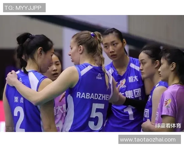 恒大与重庆激战正酣视频直播全程回顾精彩瞬间与赛后分析