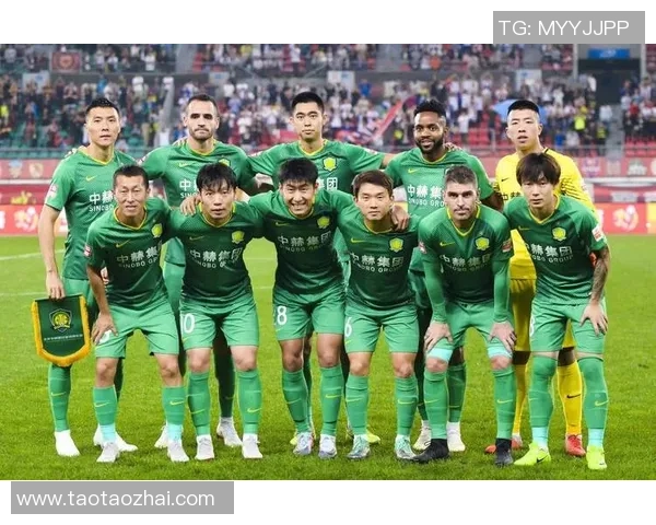 隆安二队与前江激战正酣球迷期待精彩对决与精彩进球瞬间