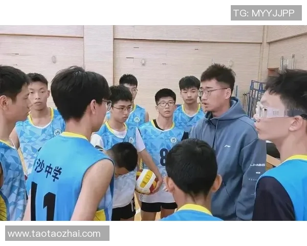 杭州排球队速度之美探索:技术与团队协作的完美结合 杭州排球队速度之美探索:技术与团队协作的完美结合