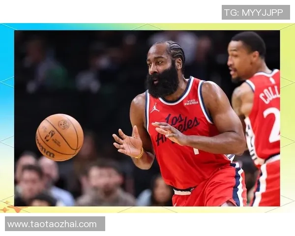 背心篮球明星的传奇之路与场上风采的完美结合